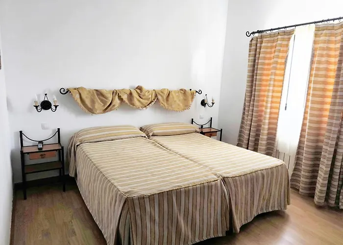 Camino De Altamira 3*